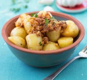 Garlicky potato salad