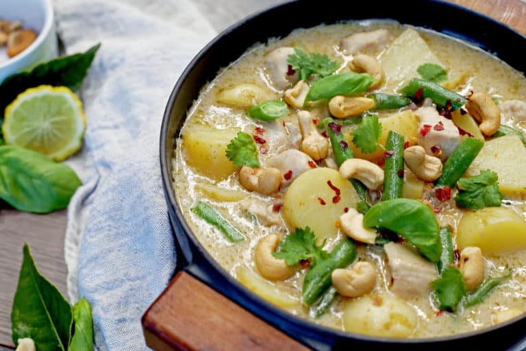 Thai Chicken Potato Curry - low res